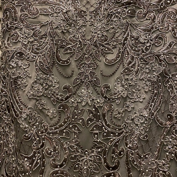 Elegant Silver Embellished Dress NWT - Picture 2 of 14